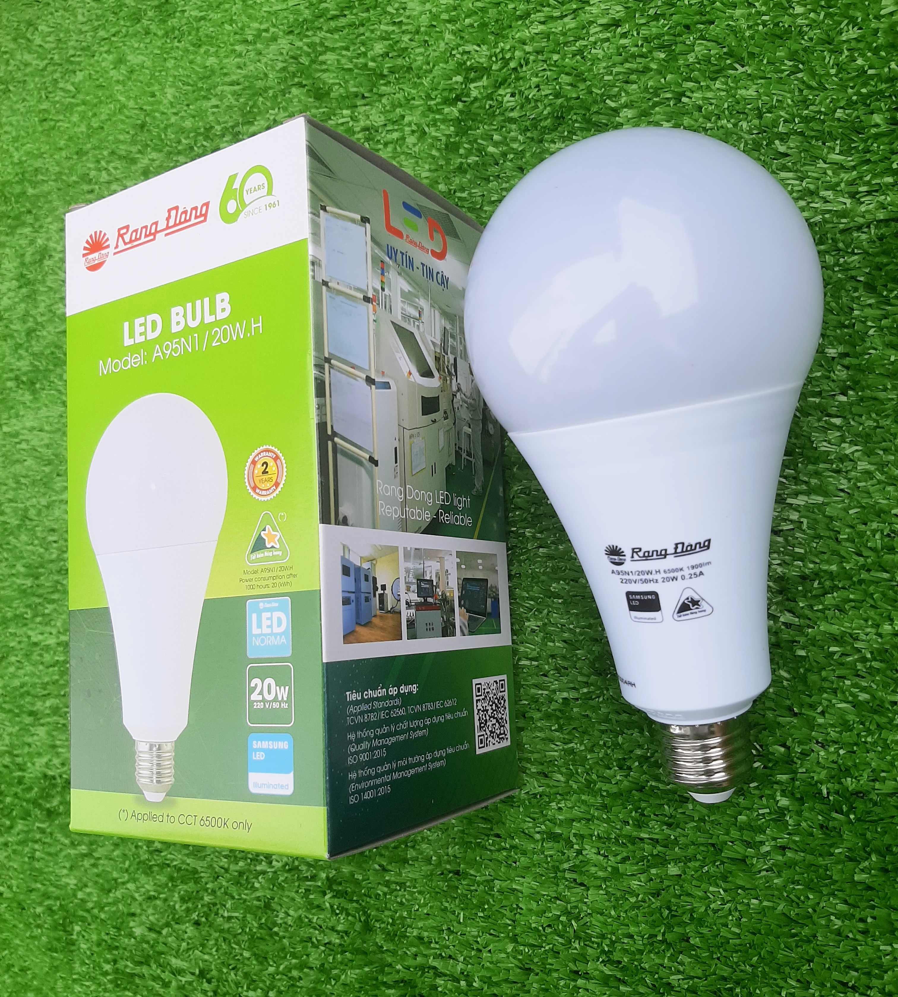 Bóng Đèn Led Buld Tròn Rạng Đông Công Suất 20W Ánh Sáng 3000K - 6500K