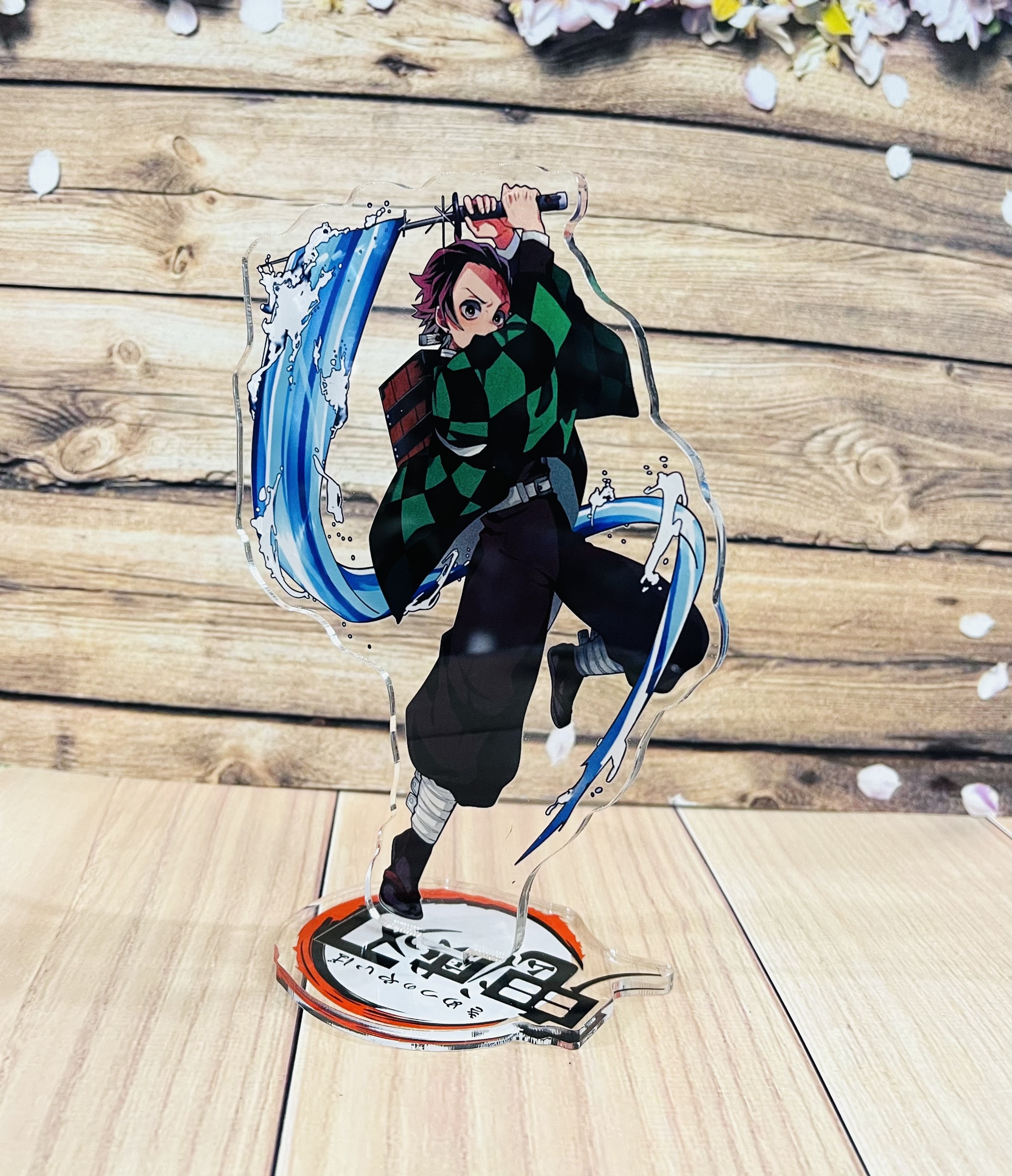 Standee Kimetsu No Yaiba mô hình mica trong nhiều mẫu