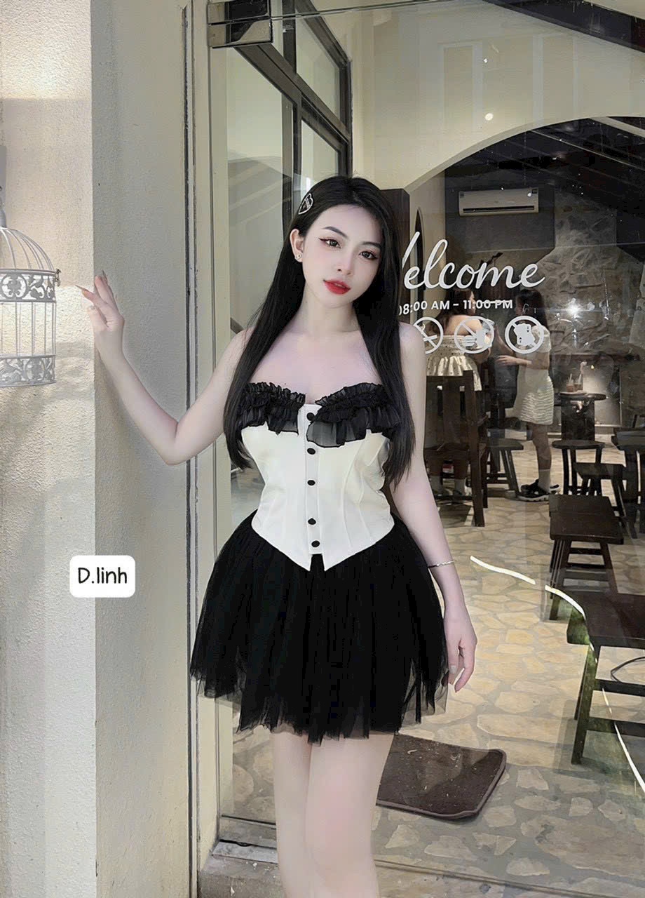 Set áo quây bèo mix chân váy lưới xòe