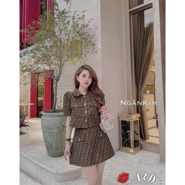 Sét váy nữ áo cổ sen tay ngắn phối nút mix chân váy chữ A họa tiết xinh xắn thời trang nữ công sở, dạo phố