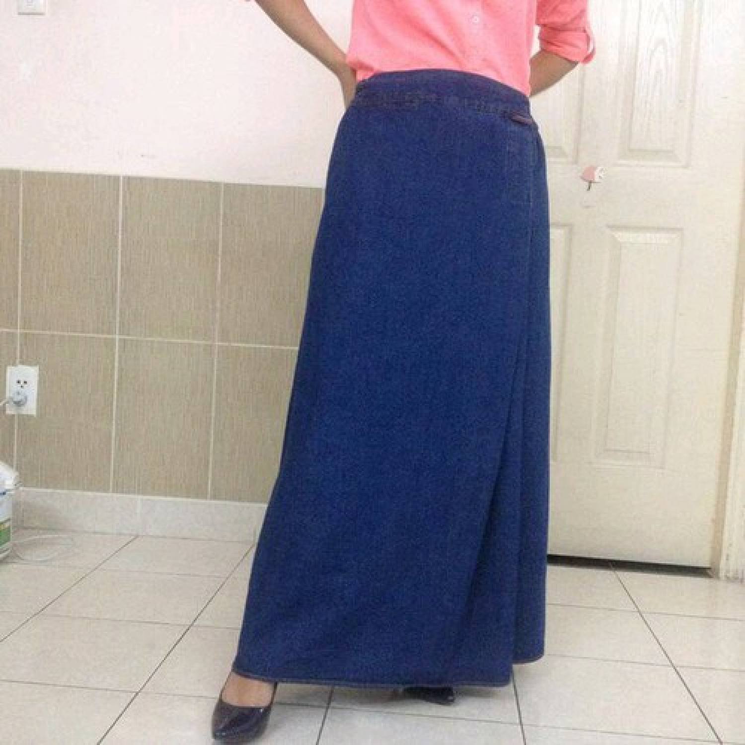 Váy chống nắng Jean dày dạng quây hoặc xẻ tà vừa dán vừa nút 95-100 cm