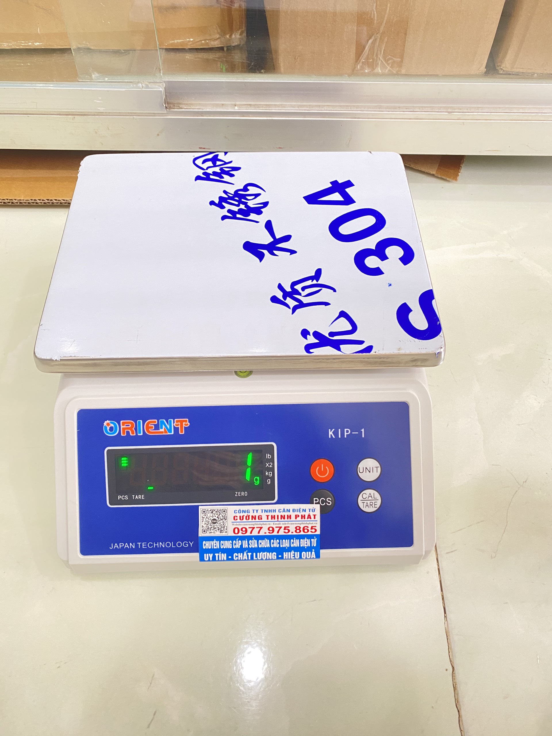 CÂN 30KG CHỐNG NƯỚC 2 MẶT SỐ KIP-1