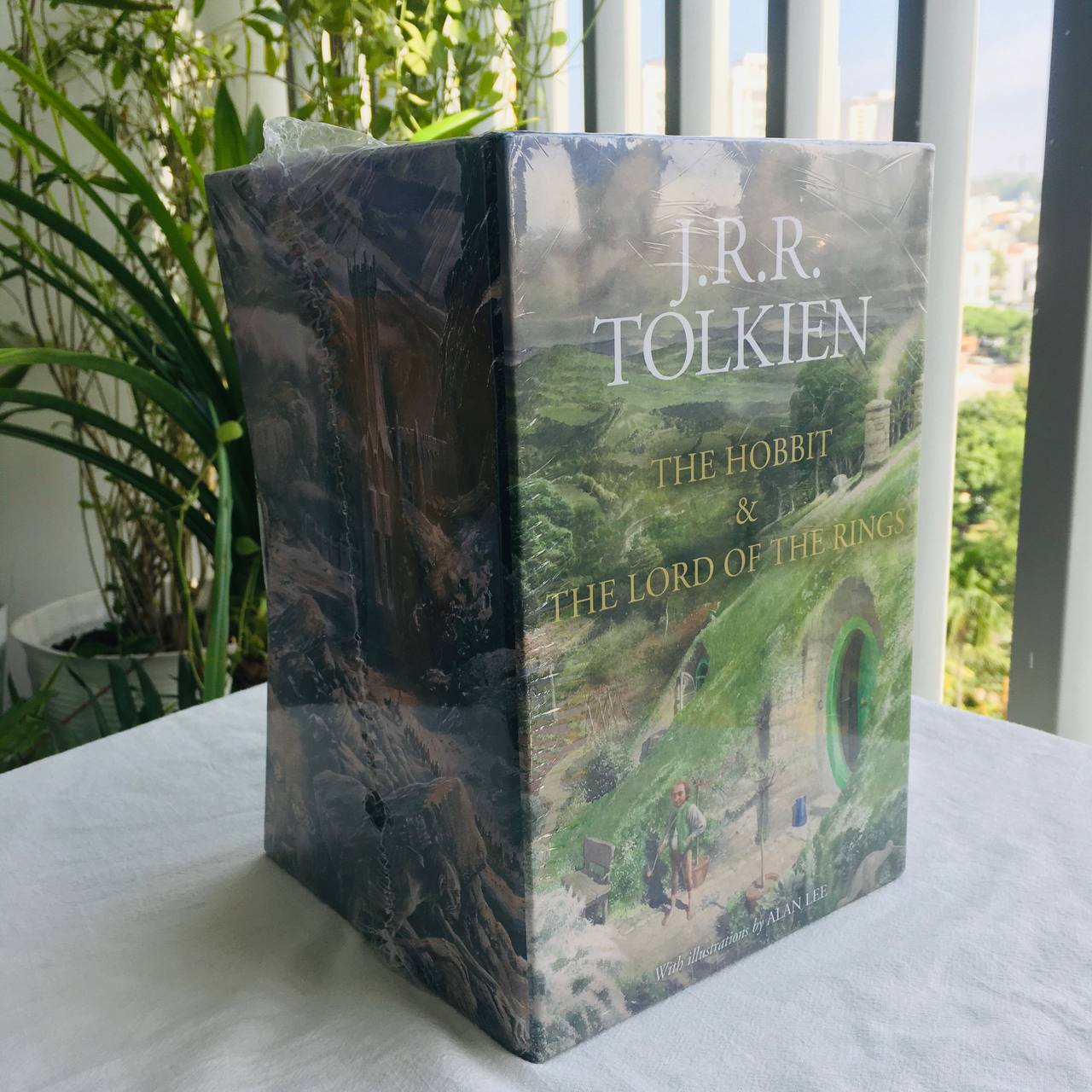 The Hobbit &amp; The Lord of the Rings Boxed Set Hardcover – Illustrated