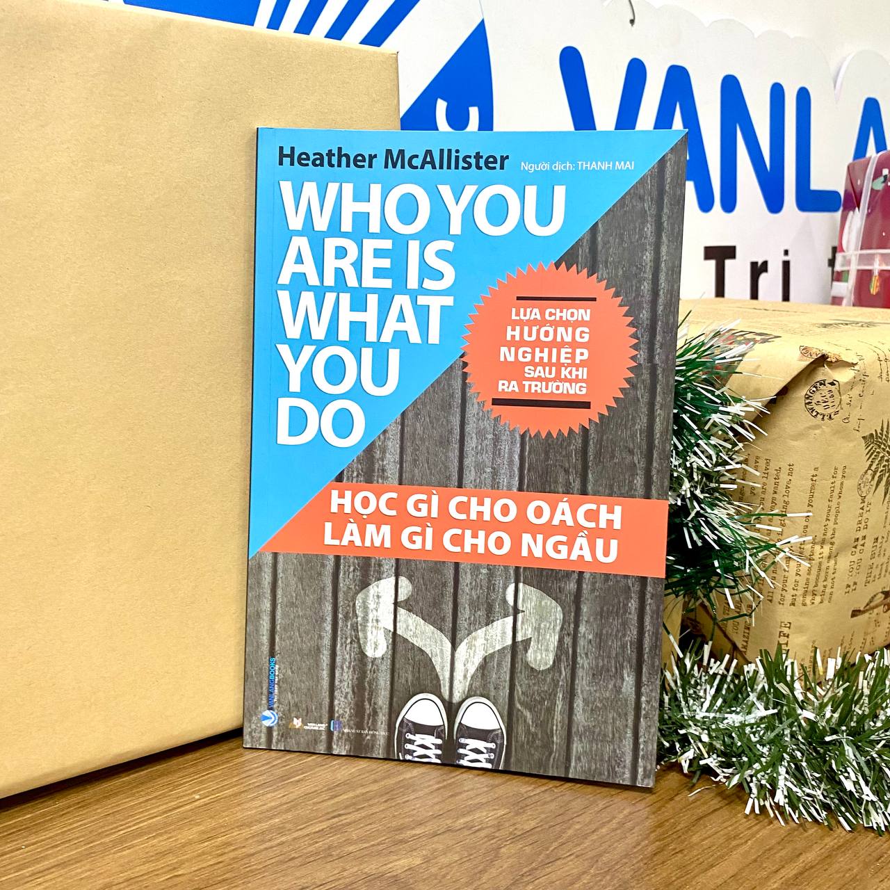 Học Gì Cho Oách - Làm Gì Cho Ngầu - Vanlangbooks