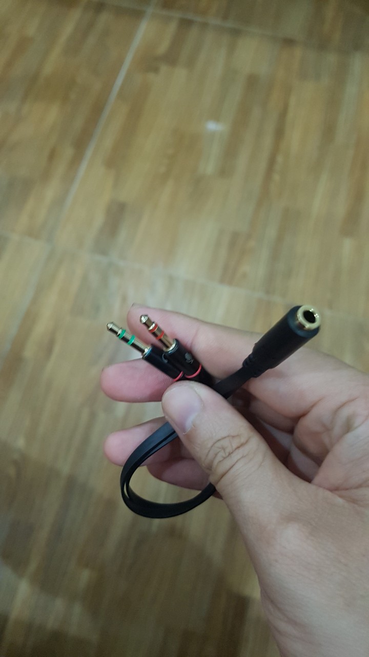 Cáp gộp Audio và mic ra 1 cổng 3.5mm