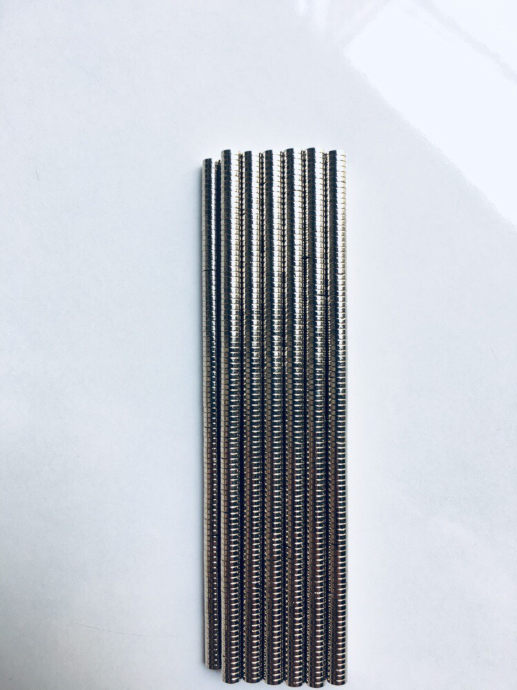 100 Viên nam châm đất hiếm NdFeB phi tròn 4x1mm, lực từ cực mạnh, nguyên liệu hoa tai không bấm
