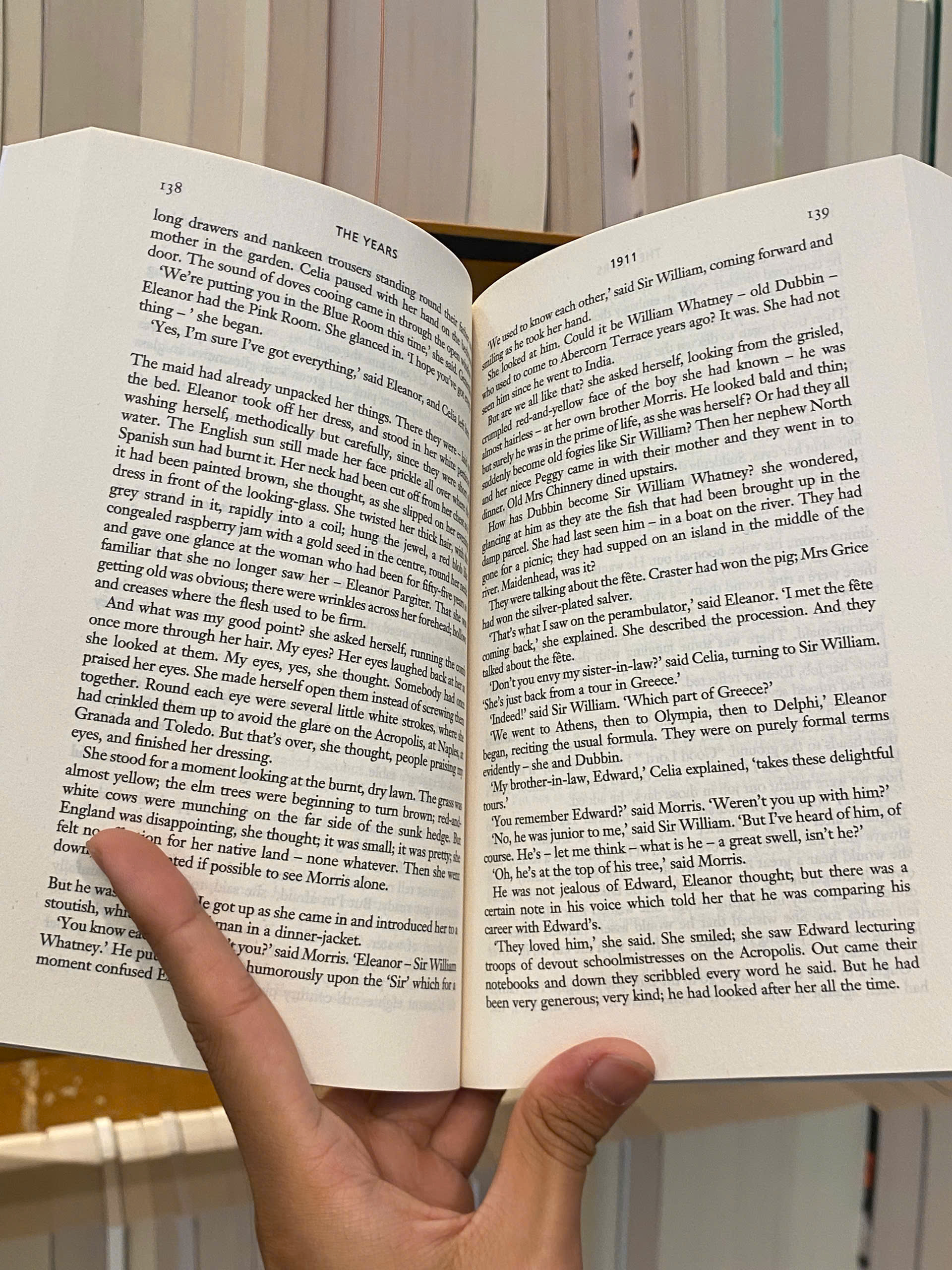 Sách - The Years / Between the Acts by Virginia Woolf | Classic Literature / Ngoại văn Nhập khẩu