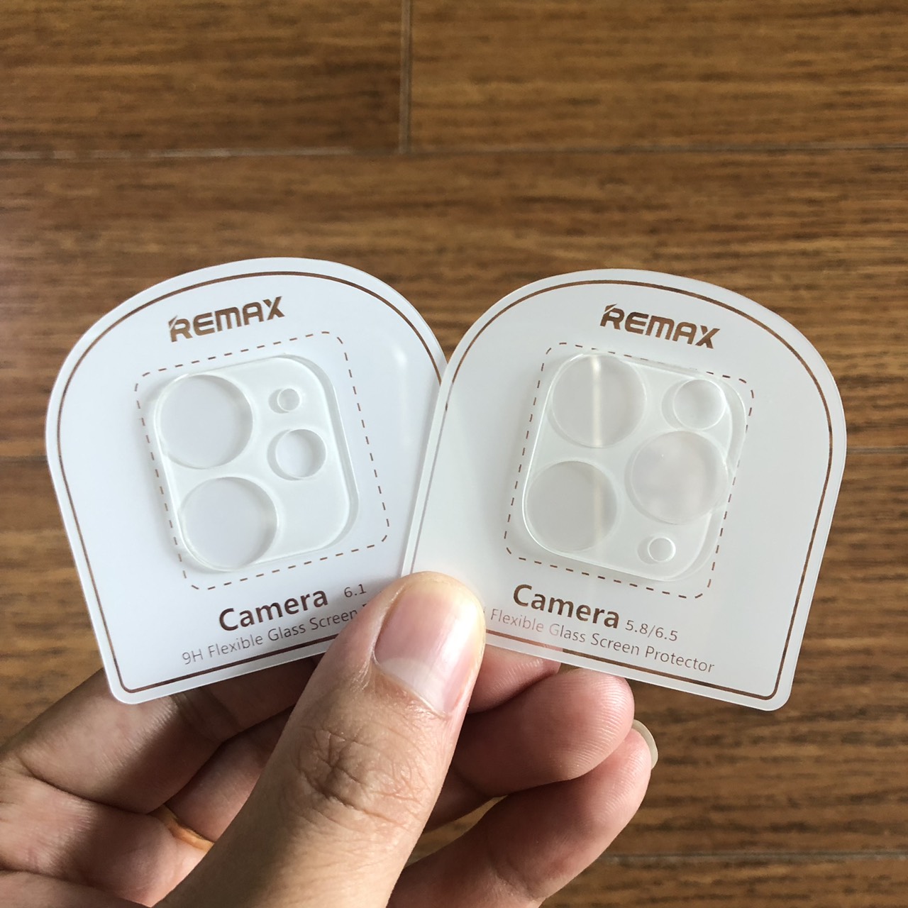 Cường lực Camera iPhone chính hãng REMAX - Dành Cho  iPhone 11/ 11Pro/ iPhone 12Mini/ 12/ 12Pro/ 12Pro Max - Bảo vệ nguyên cụm camera - Full hộp - Hàng Chính Hãng