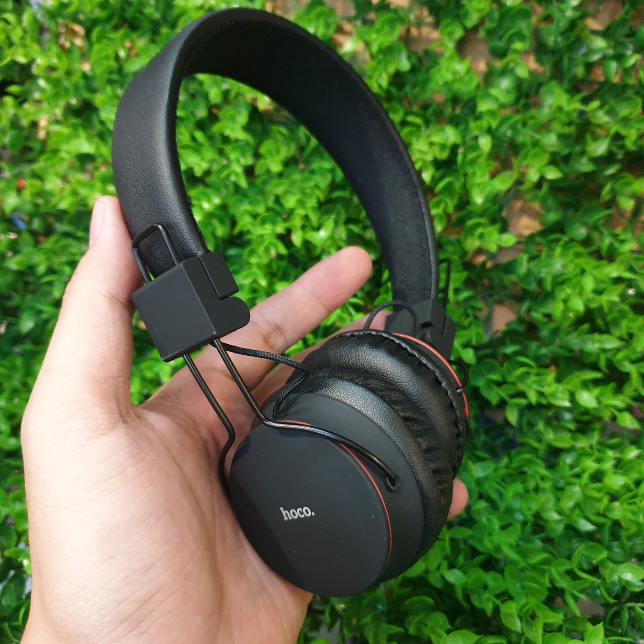 Tai Nghe Bluetooth Hoco W19 - Hàng chính hãng