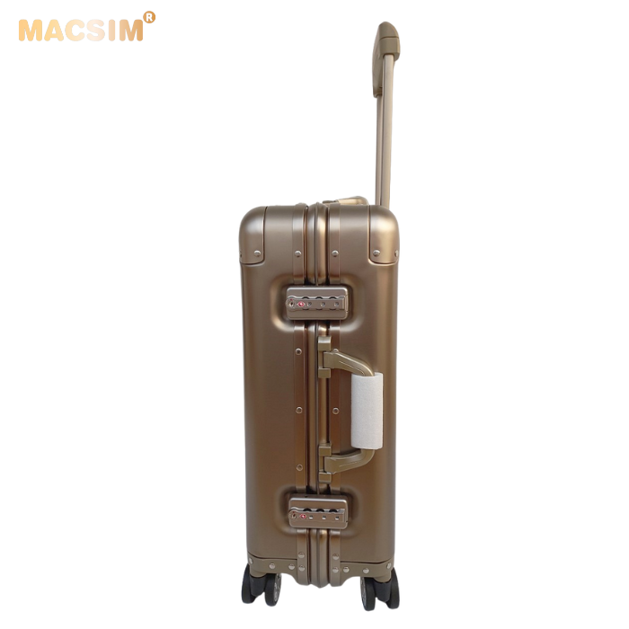 Vali du lịch thời trang cao cấp chất liệu hợp kim nhôm nguyên khối MS1318 Macsim màu ti-gold cỡ 28inches