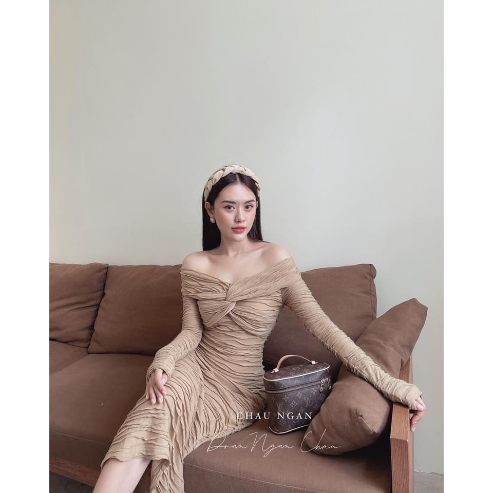 VÁY SÓNG XOẮN NGỰC TRỄ VAI