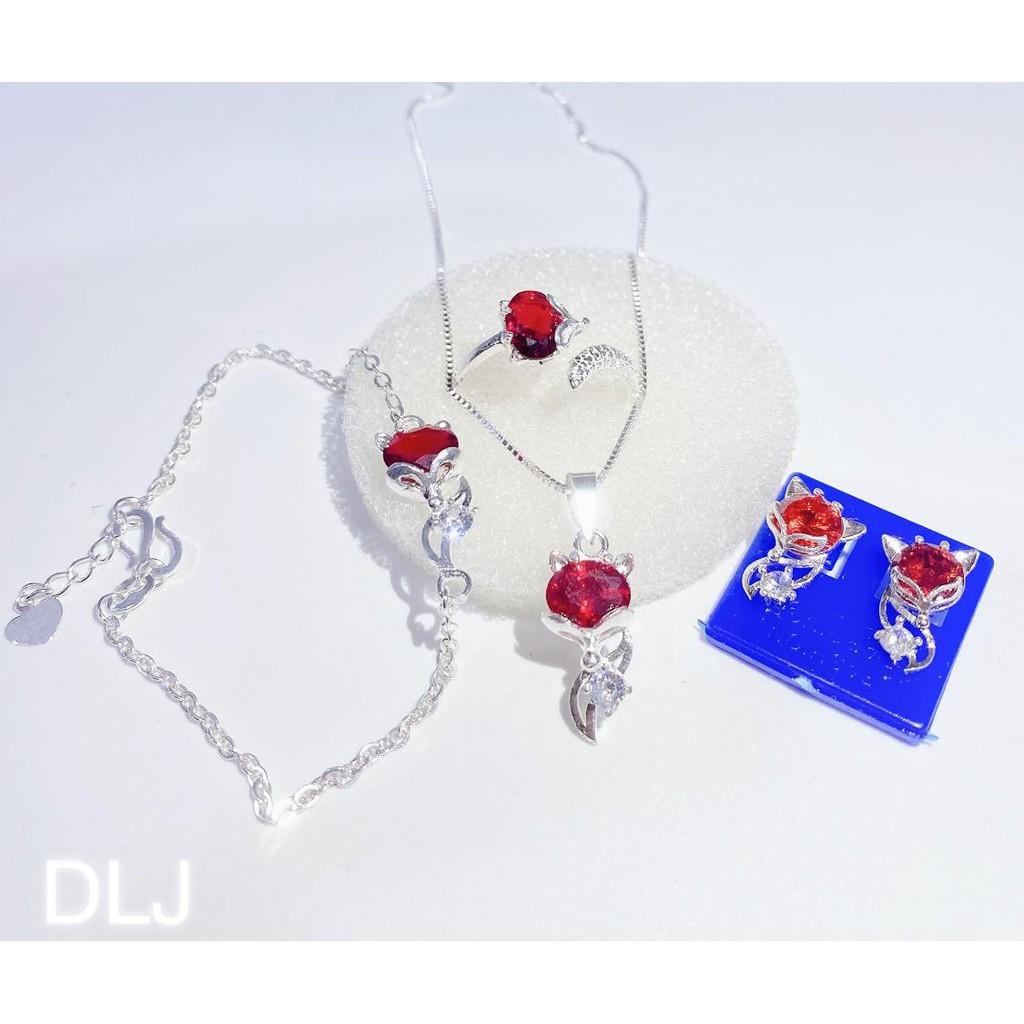 Bộ trang sức bạc hồ ly gồm dây chuyền và nhẫn đá đủ màu