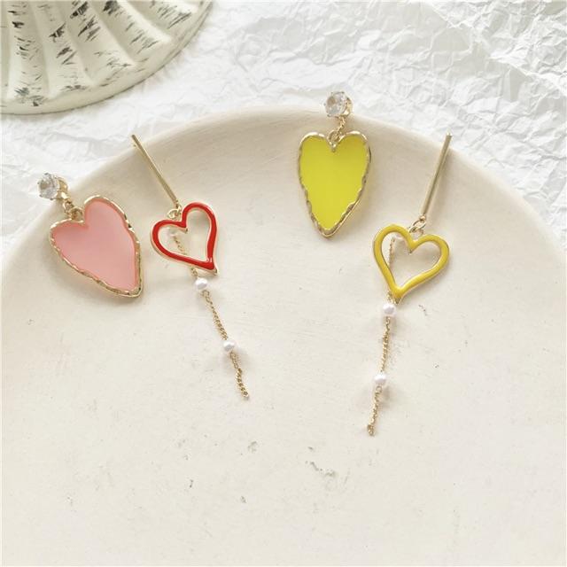 Khuyên tai xinh xắn