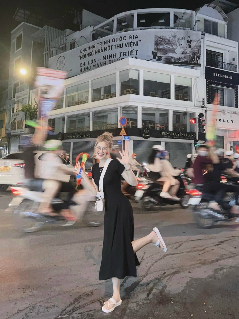 ĐẦM THUN GÂN TĂM SIÊU DÀI XẺ TÀ