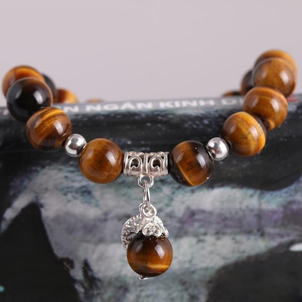 Vòng tay phong thủy đá Mắt Hổ Vàng Nâu 10 ly mix Charm Bạc 925