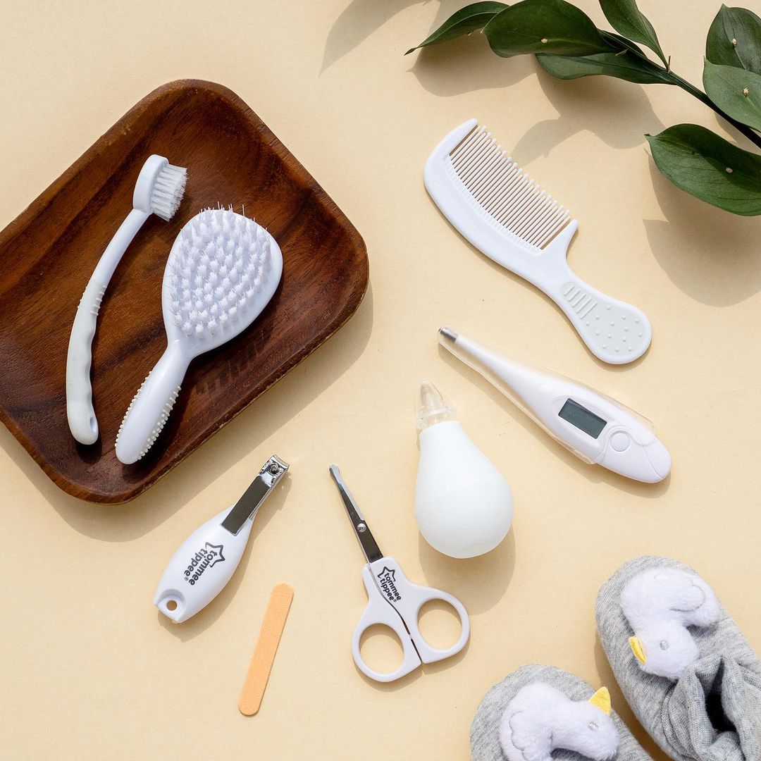 Bộ chăm sóc toàn diện cho bé Tommee Tippee