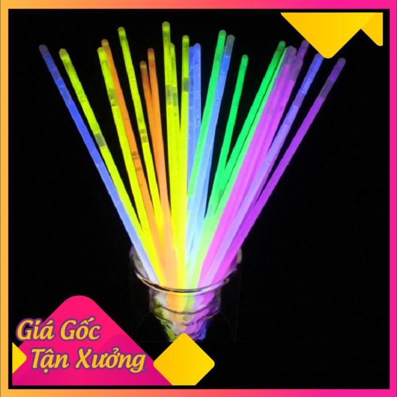 Combo 100 Que Dạ Quang Glow Stick Phát Sáng Kèm 100 Đầu Nối FREESHIP  TP'S