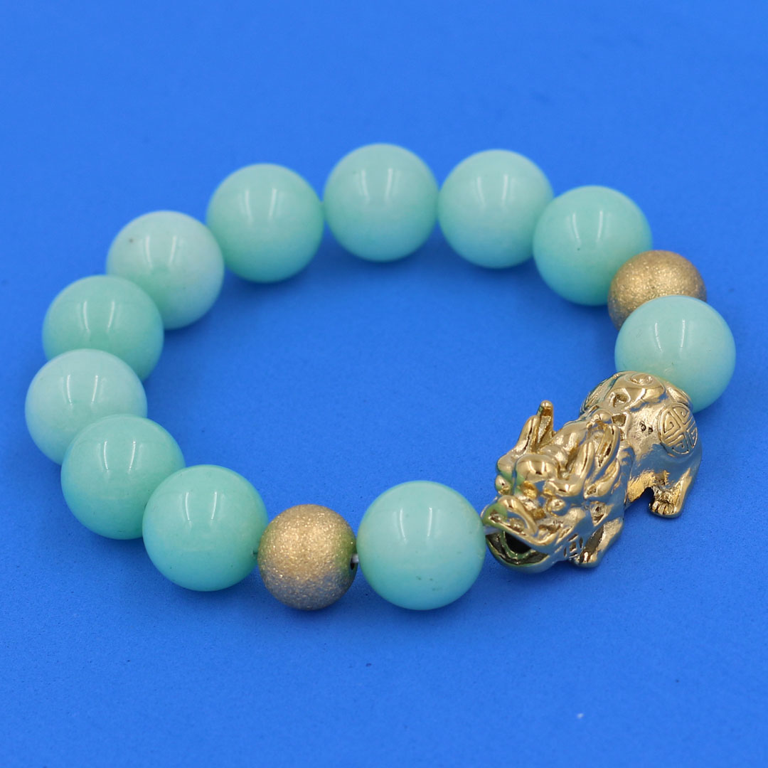 Vòng chuỗi đeo tay đá ngọc bích xanh 14 ly  charm tỳ hưu và bi inox vàng, vòng tay chuỗi hạt
