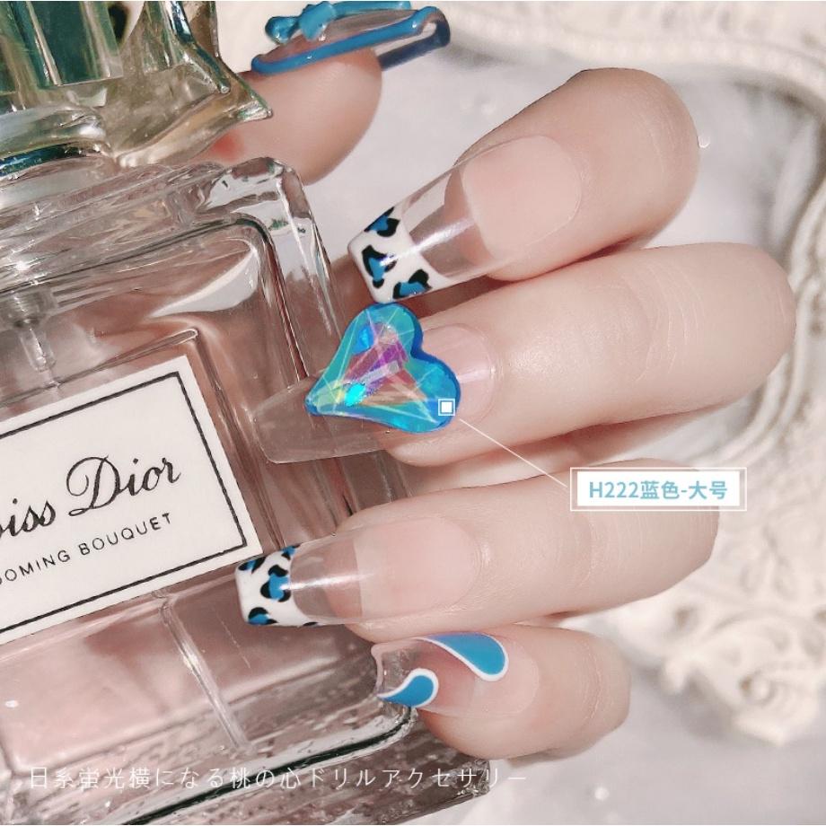 Đá Hình Tim Màu Neon Lấp Lánh Đính Móng