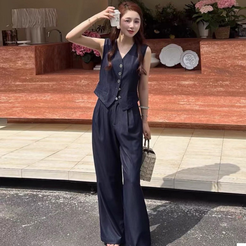 Set áo gile vạt nhọn và quần dài ống suông cực kì  hách dáng, tôn eo, màu xanh than cực kì sáng da Bv10