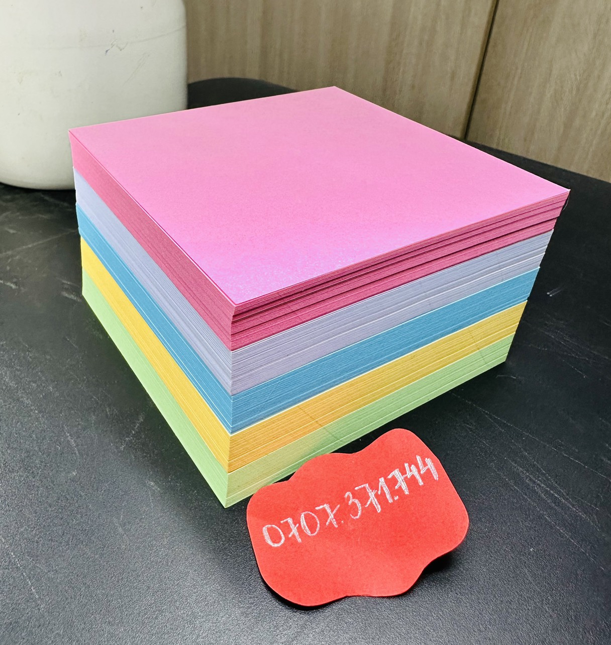 Cục Giấy Màu -Giấy Note Không Keo Nhiều Màu 700 Tờ Kích Thước 7.5*7.5cm-Giấy xếp Hạc