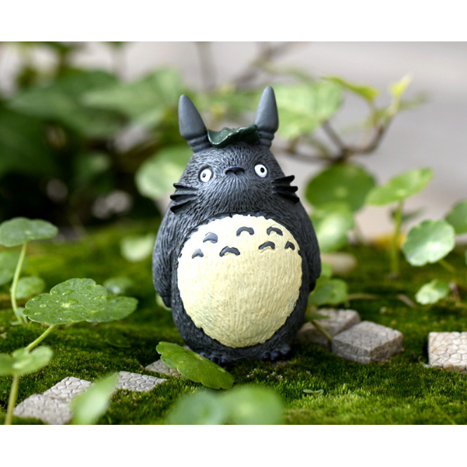 Mô hình Totoro lớn đội lá trên đầu trang trí tiểu cảnh, bonsai, làm móc khóa, DIY