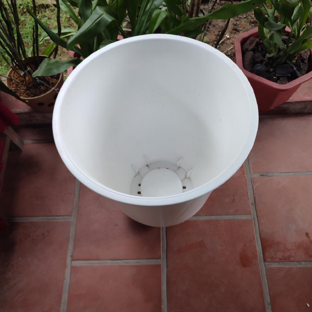 Chậu nhựa cao cấp trồng cây, hoa - Giá rẻ - Cao 55cm, Rộng 32 cm. Bền 8-10 năm.Tặng kèm 1Kg phân trùn quế khi mua