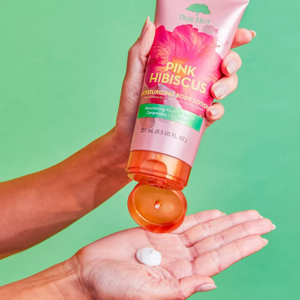 Kem dưỡng thể Tree Hut Pink Hibiscus Moisturizing Body Lotion 251 ml