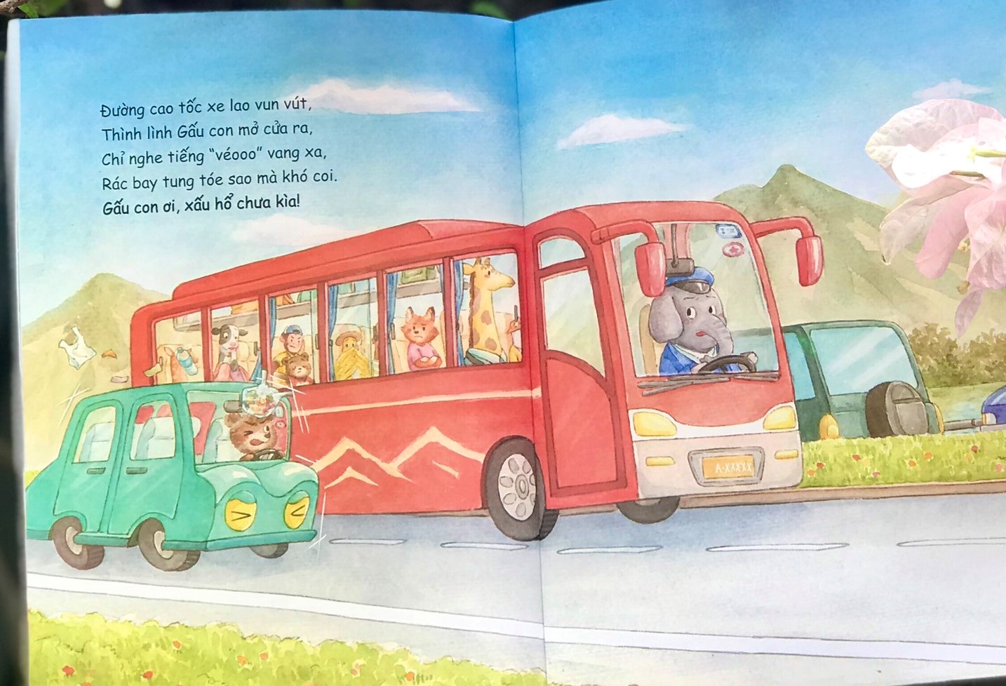 Sách - Những Bài Học Đầu Tiên Của Bé : Sợi Dây Giày Biết Bay - Bạn ơi, Mình làm hòa nhé! - Vàng Anh ơi, Cố lên - Gấu con ơi, thẹn quá đi thôi - Con muốn ăn bánh bao nhân thịt - Tạm biệt nhé, máy bay nhỏ