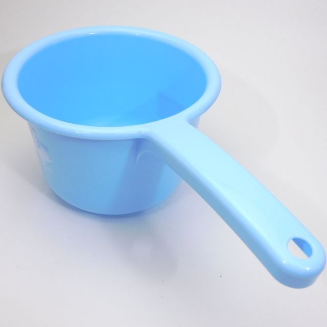 Gáo nhựa trẻ em Nakaya Kuma Children's 0.9L - Made in Japan