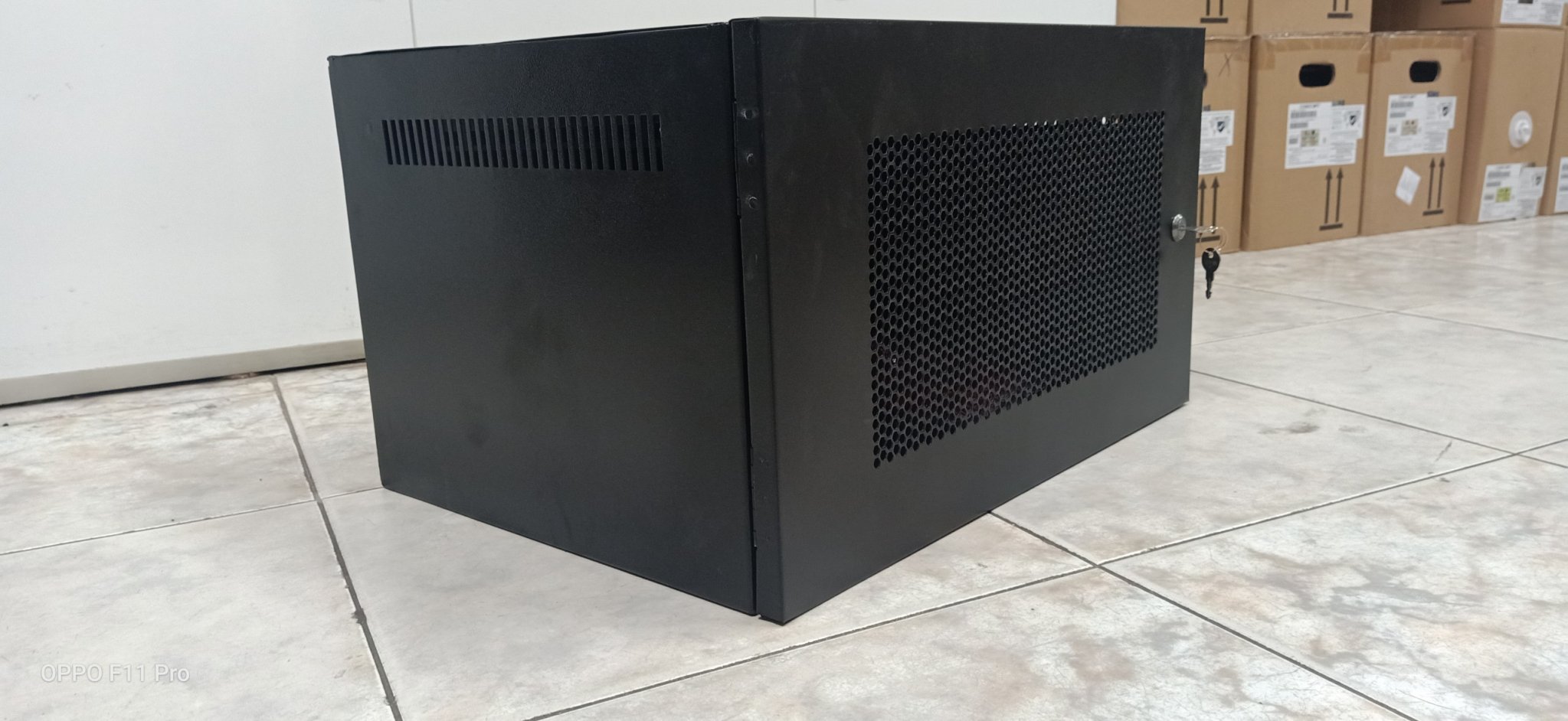 Tủ mạng, Tủ rack 6U400 Treo Tường - TL Rack 19”