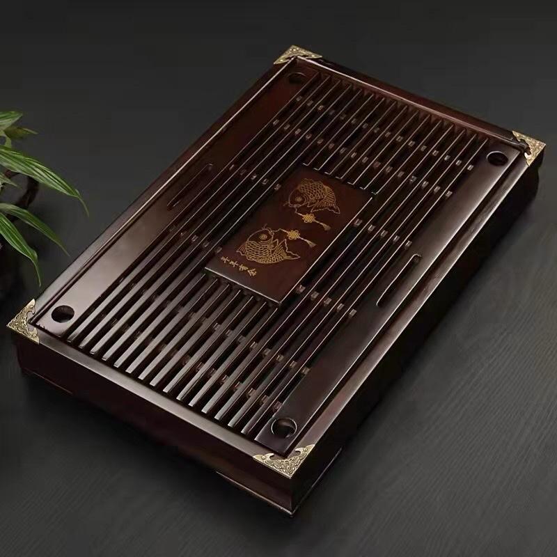 Bàn uống trà bằng gỗ sang trọng