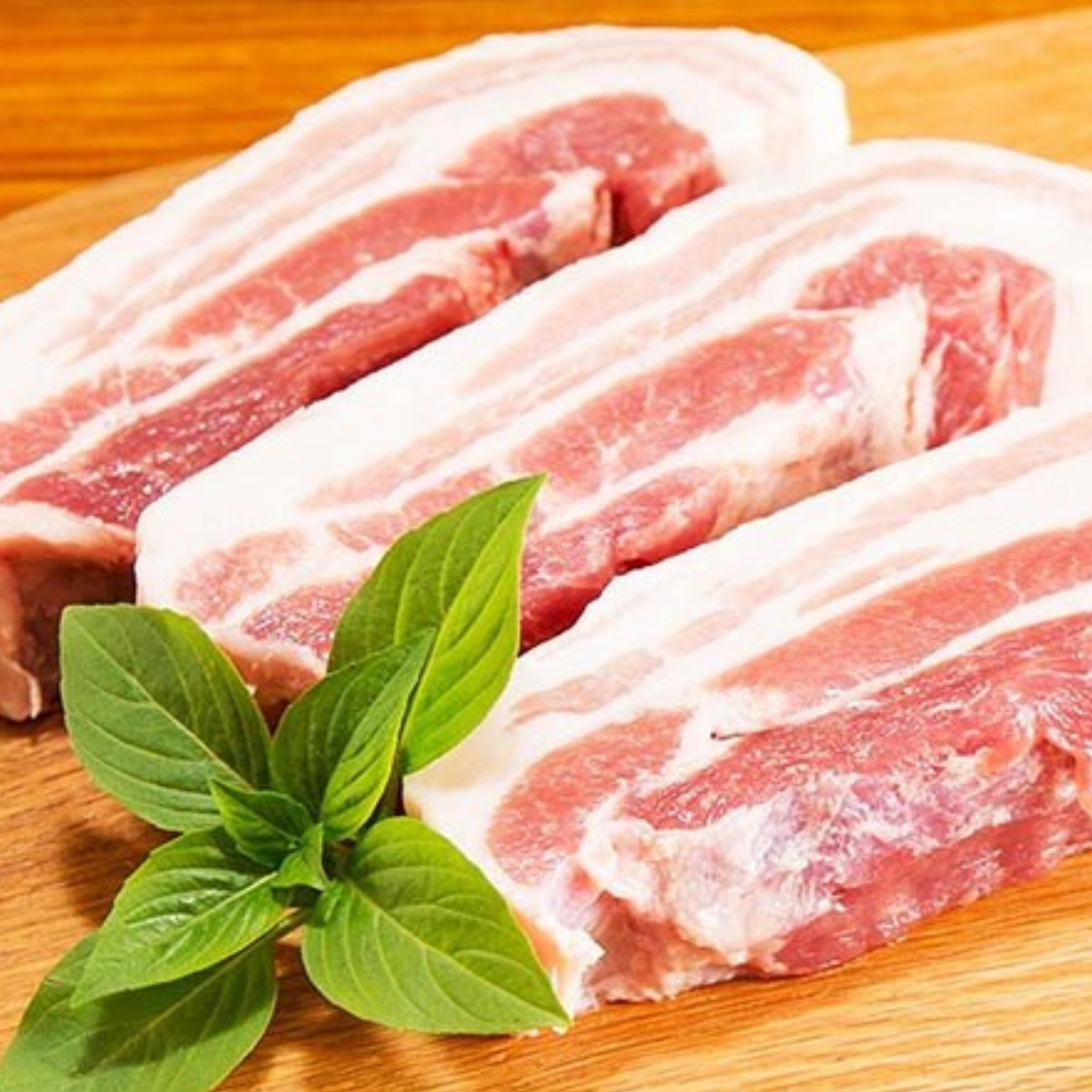 Thịt ba chỉ heo Truefood nhập khẩu 500g