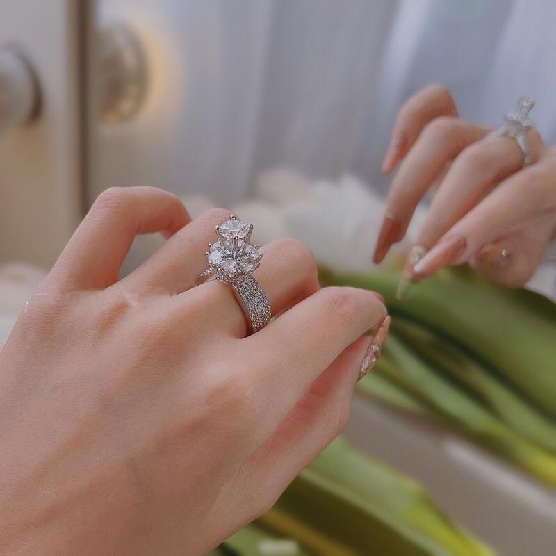 Nhẫn nữ xi bạch kim hột cao siêu sáng