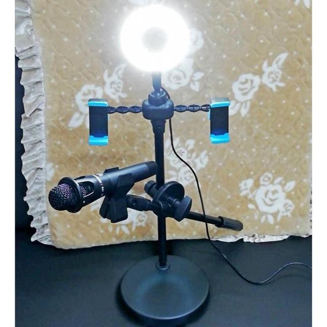 Đèn Livestream 4 Trong 1 kiêm giá đỡ hai điện thoại và giá đỡ mic