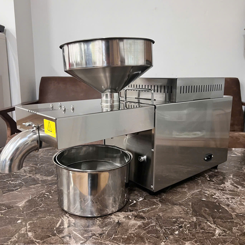 [ HÀNG NHẬP KHẨU ] Máy ép dầu năng suất 10-15kg/h, công suất 1800W. Thương hiệu Mỹ cao cấp Septree - S10