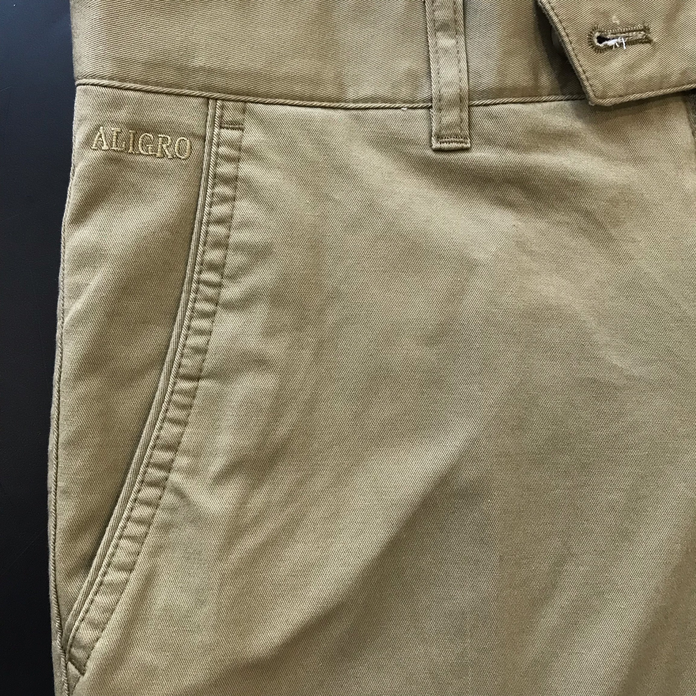 Quần short nam ALIGRO chất liệu kaki màu be dáng basic trẻ trung năng động ALGQS1074