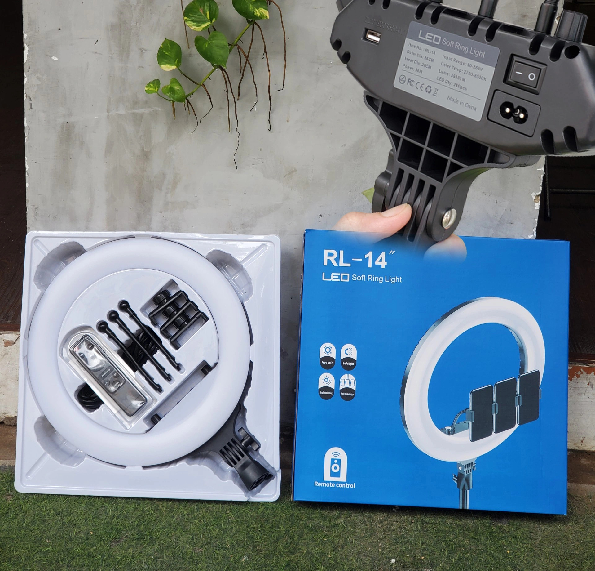 Đèn livestream 36cm RL14 - đèn livestream 3 kẹp điện thoại, chân cao 2.1m, 3 chế độ sáng