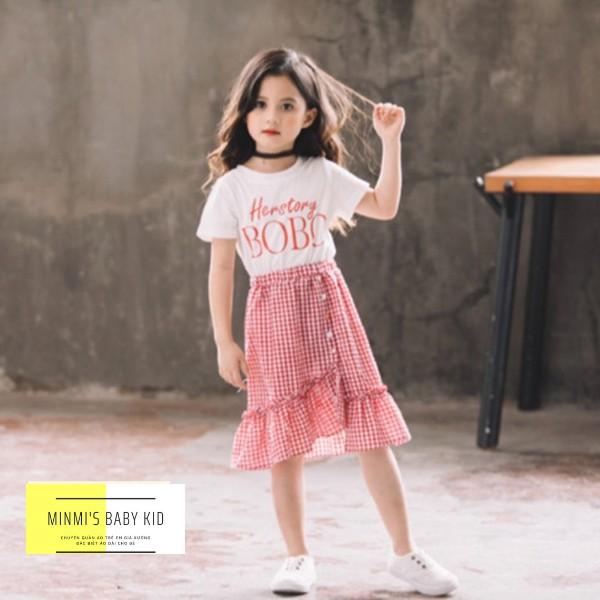 Set Đồ Bé Gái Áo Thun BOHO Kèm Chân Váy Kẻ Phong Cách Hàn Quốc Hàng Thiết Kế QC Cao Cấp NHÃ UYÊN KIDS