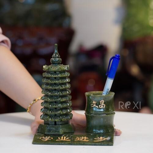 Tháp văn xương kèm ống bút serpentine size 16cm