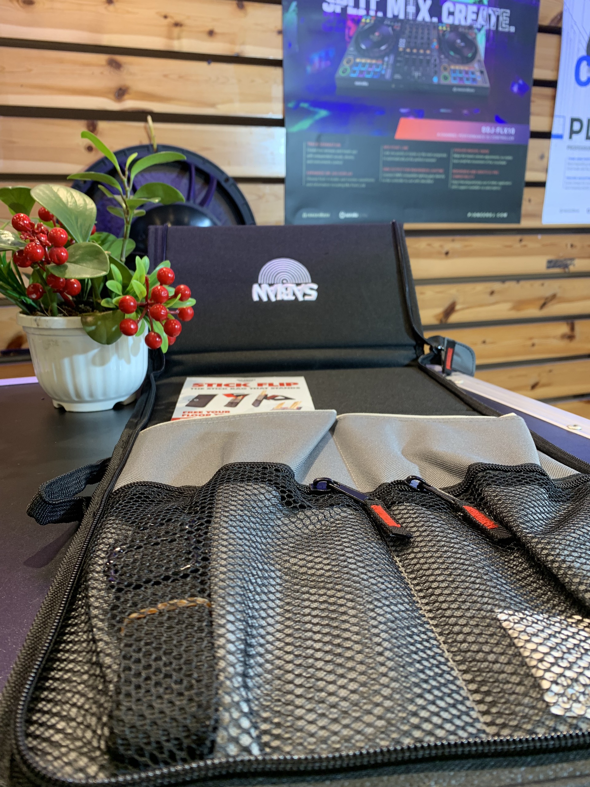 Bao Đựng Dùi SABIAN Flip Stick Bag SSF11 – Hàng Chính Hãng
