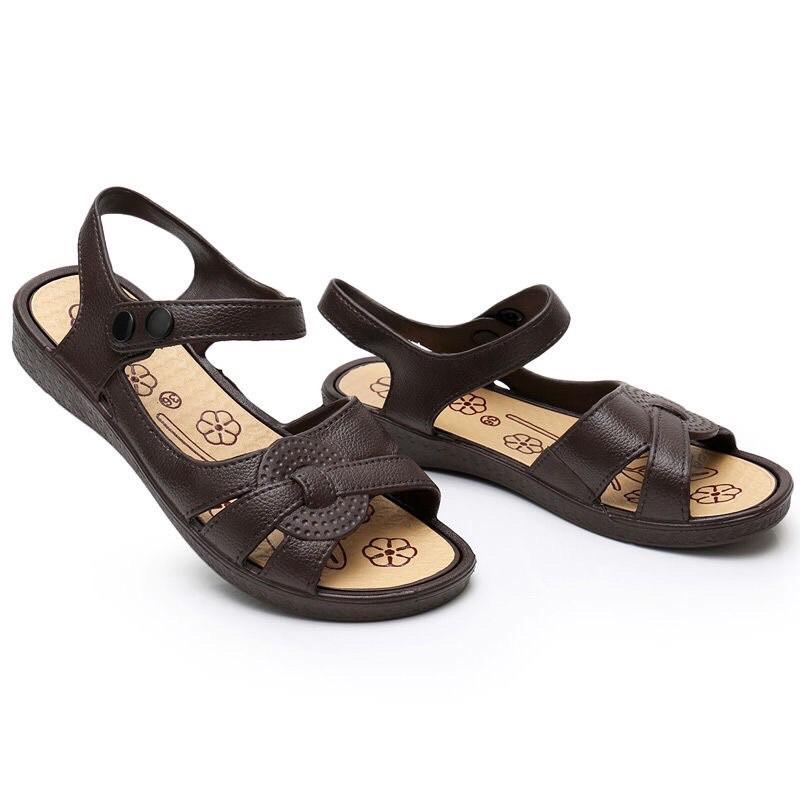Sandal nữ quai bấm cúc chống nước tuyệt đối, dép quai hậu nữ