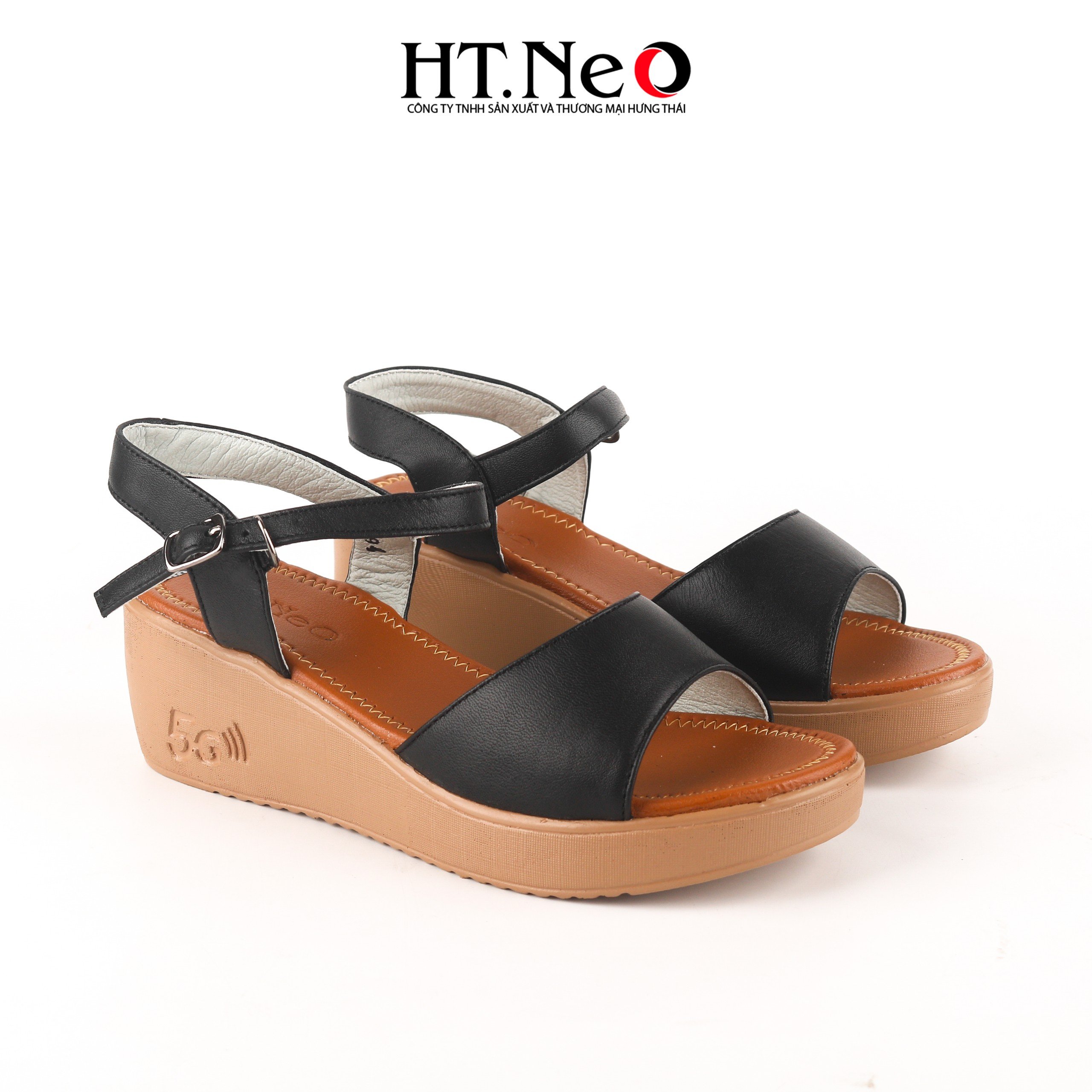 Sandal nữ đế xuồng 5P, quai da, kiểu dáng đơn giản, trẻ trung, dễ đi, phù hợp cho các chị, các cô đi để chụp áo dài, đi hàng ngày cũng vẫn vô cùng phù hợp và thoải mái SDN233