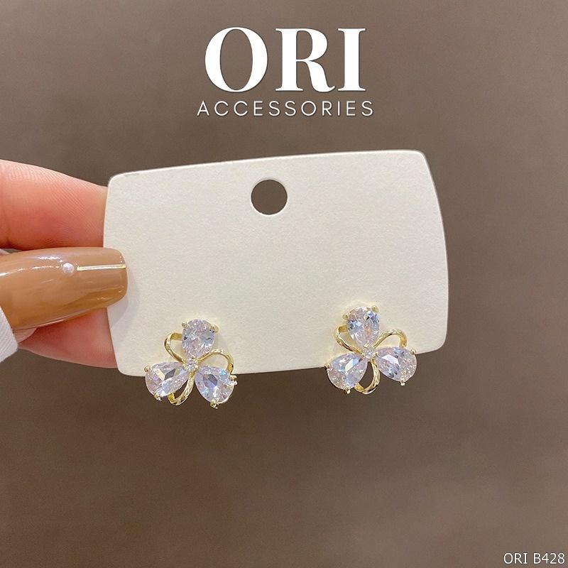 Bông tai nữ dáng nhỏ Little Flower thời trang xinh xắn ORI ACCESSORIES B428
