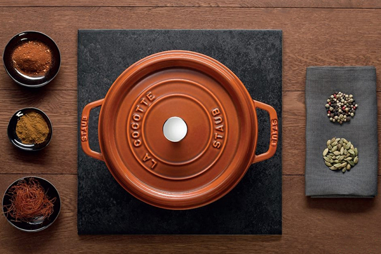 Nồi gang tròn Staub Nâu vàng 26cm