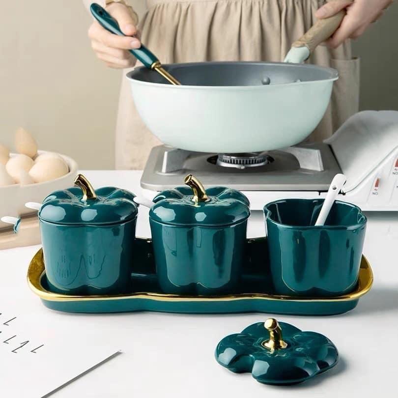 Bộ 3 hũ đựng gia vị bằng sứ cao cấp hình quả ớt chuông màu xanh cổ vịt