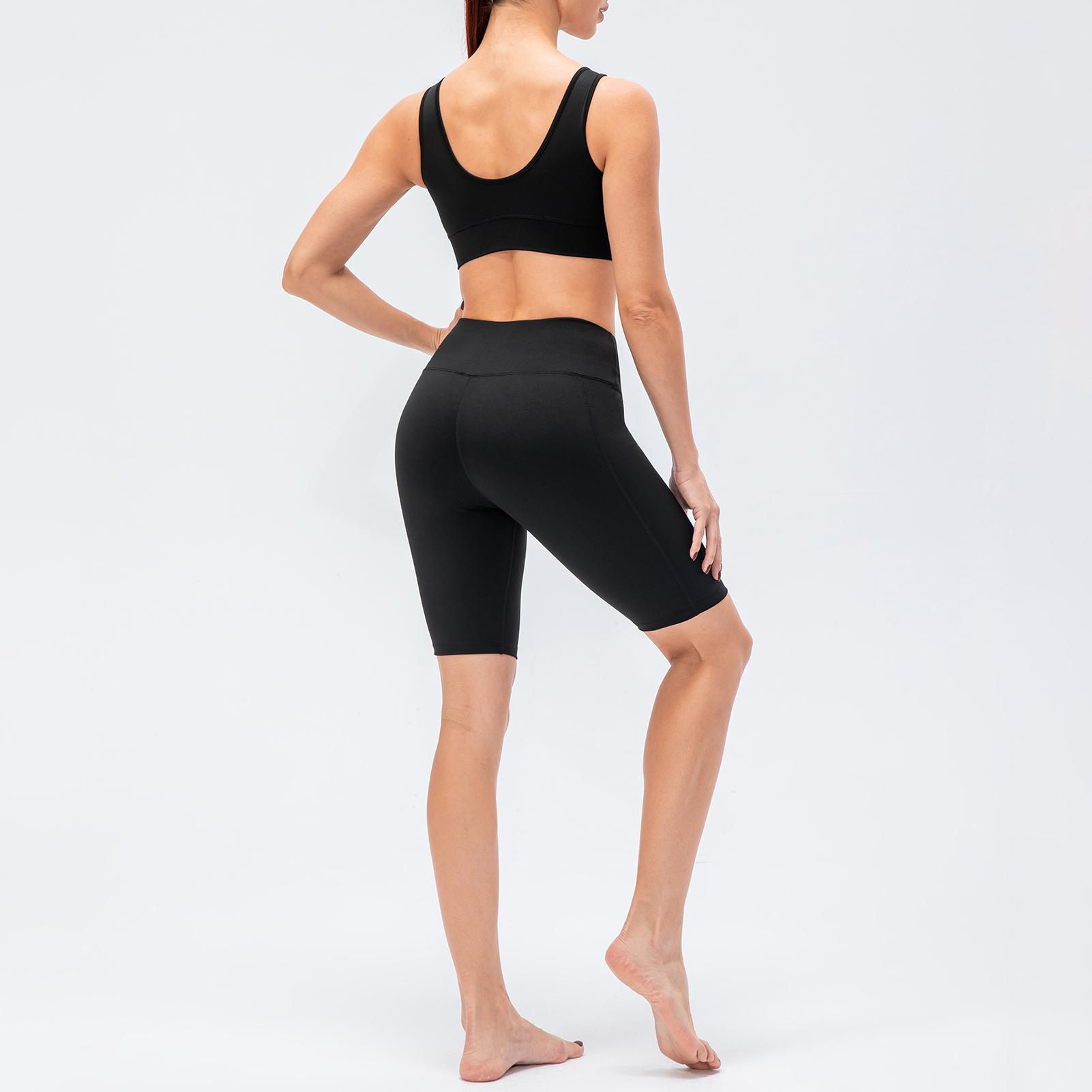 Bộ quần short áo ngực có đệm dành cho tập yoga, tập pilates, chạy bộ thoải mái thoáng khí