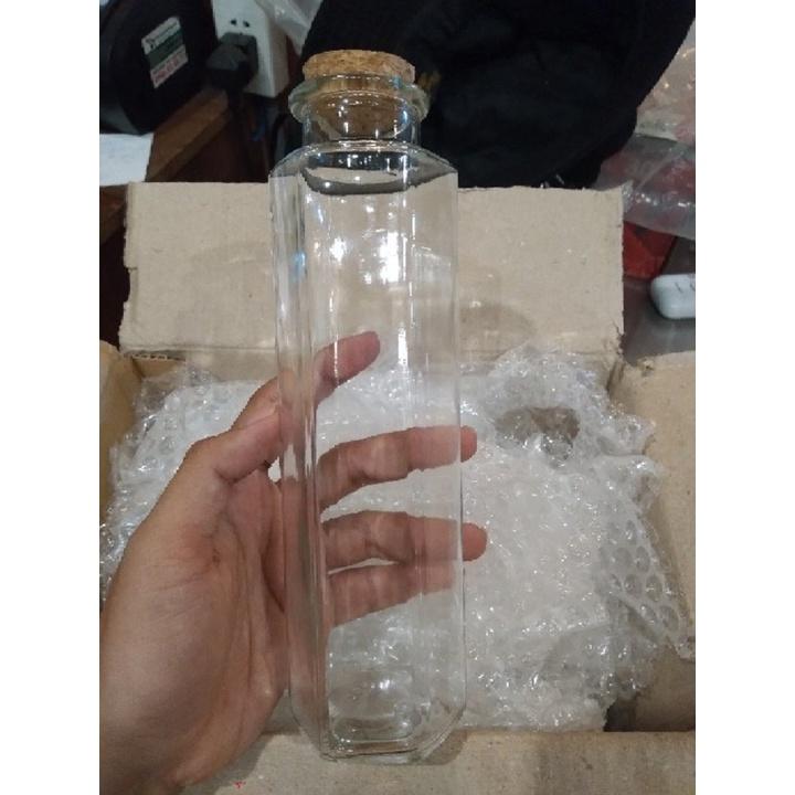 Chai Thủy Tinh Lục Giác 350ml Nút Bần Cao Cấp
