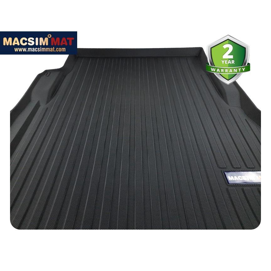 Thảm lót cốp xe ô tô Jaguar XPL nhãn hiệu Macsim chất liệu TPV màu đen hàng loại 2