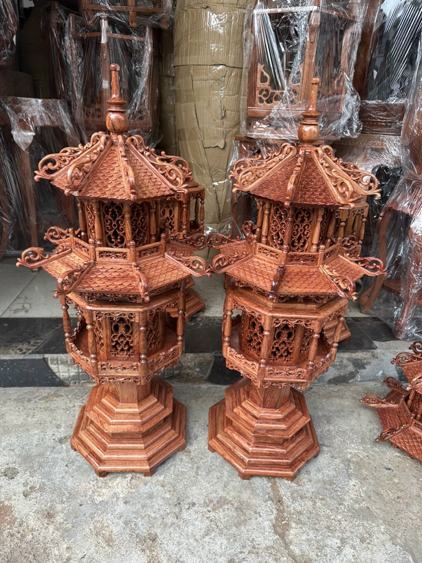 Cặp Đèn thờ mẫu mái chùa cao 61-81 cm